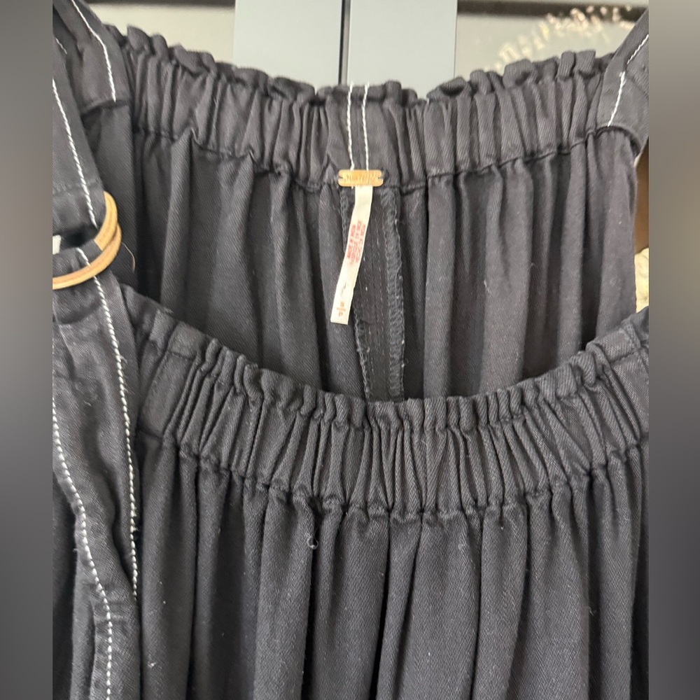Free People Black Maxi Barrel Dress with Pockets and adjustable straps - Picture 4 of 6